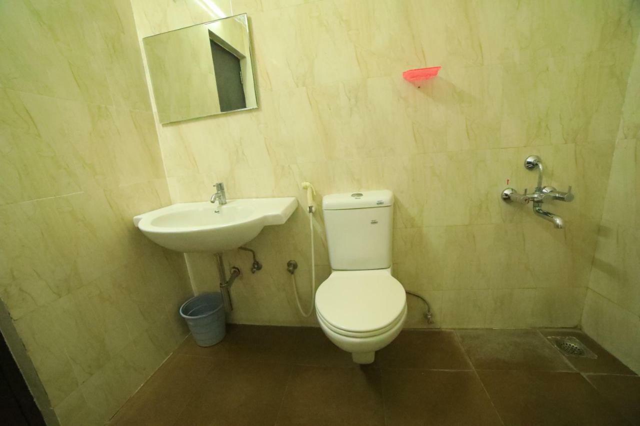 Gk Residency Hotel Perambalur Luaran gambar