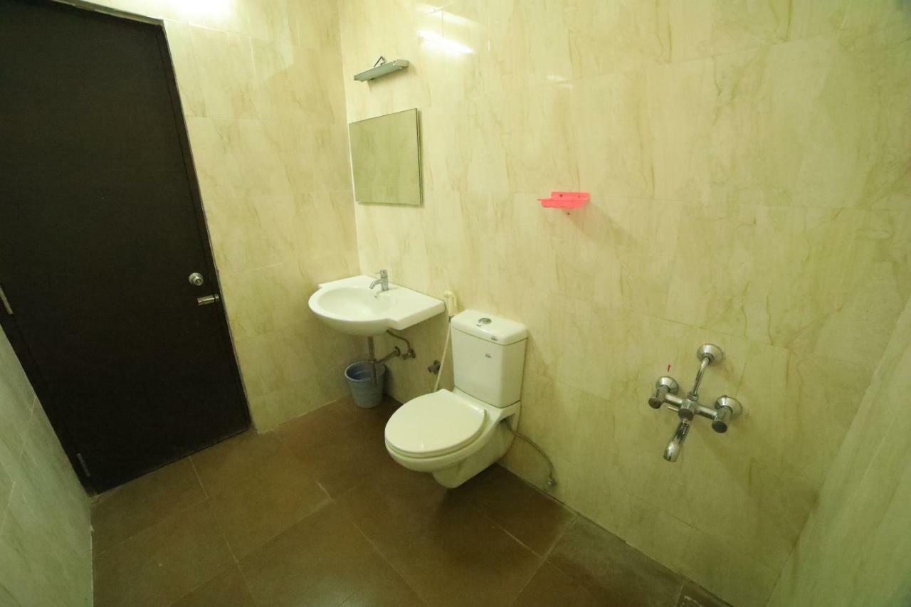 Gk Residency Hotel Perambalur Luaran gambar